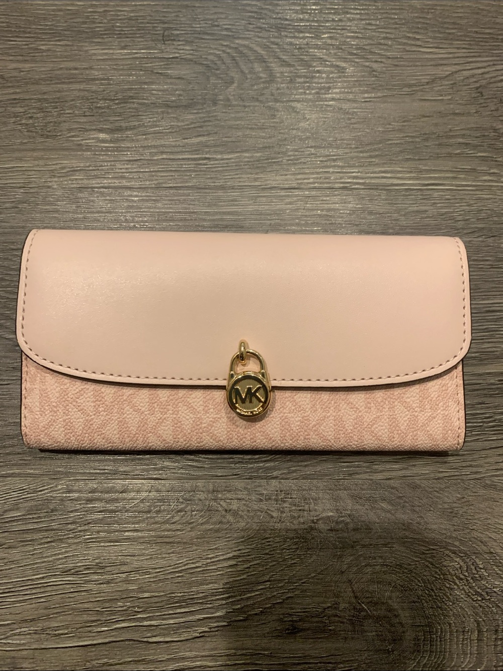 NWT Michael Kors Blush Pink Continental Wallet with Gold Logo Charm